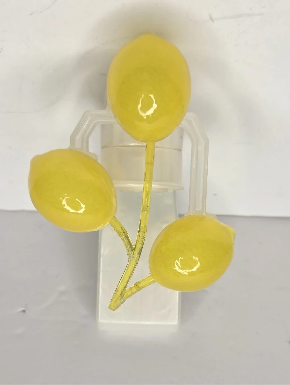 Bath & Body Works Lemons Plug In Wallflower - Picture 4 of 6